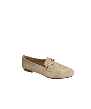 
De CLSHN2559 43-beige van PS Poelman is een echte blikvanger. De CLSHN2559 43-beige is uitgevoerd in de kleur Beige. Bekijk ook onze overige collectie van PS Poelman op onze webshop!
