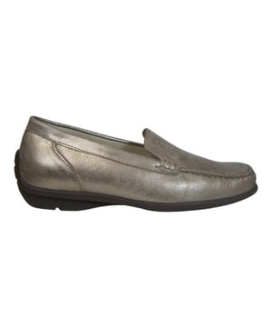 
Artikel 431000 104 102  in de kleur lightgold shop je gemakkelijk en snel op onze webshop. Bekijk de gehele collectie van Waldläufer online