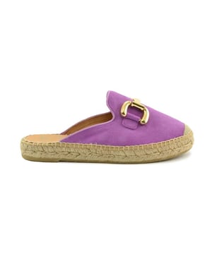 
De 22069 Dora 0 van Kanna is een echte blikvanger. De 22069 Dora 0 is uitgevoerd in de kleur paars [ante medieval]. Bekijk ook onze overige collectie van Kanna op onze webshop!