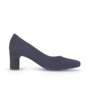 
Artikel 42.152 46  in de kleur dark-blue shop je gemakkelijk en snel op onze webshop. Bekijk de gehele collectie van Gabor online