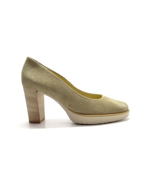 
Artikel 3777 041 in de kleur beige shop je gemakkelijk en snel op onze webshop. Bekijk de gehele collectie van Paul Green online