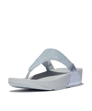 
Geraffineerde glans bovenop, supercomfort eronder - prachtige dress-up-or-down, dag-tot-nacht sandalen.
