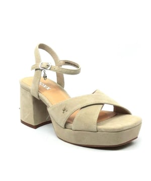 
De Nalina mity160244w02 van Mexx is een echte blikvanger. De Nalina mity160244w02 is uitgevoerd in de kleur sand. Bekijk ook onze overige collectie van Mexx op onze webshop!