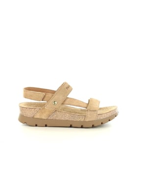 
De Panama Jack Selma Suede is een stijlvolle en comfortabele dames sandaal, uitgevoerd in een warme cognac kleur. Het bovenwerk is vervaardigd van hoogwaardig suède, wat zorgt voor een luxe uitstraling en duurzaamheid. De leren binnenvoering biedt ademend comfort, ideaal voor warme zomerdagen.​Het anatomisch gevormde voetbed ondersteunt de natuurlijke vorm van de voet en biedt langdurig comfort tijdens het lopen. De flexibele en duurzame PU-zool met kurklook zorgt voor uitstekende grip en stabiliteit op diverse ondergronden. Dankzij de drie klittenbandsluitingen is de sandaal eenvoudig aan te passen aan de voet, wat zorgt voor een optimale pasvorm en extra ondersteuning.​Deze sandaal is perfect voor vrouwen die op zoek zijn naar een combinatie van stijl, comfort en functionaliteit.​