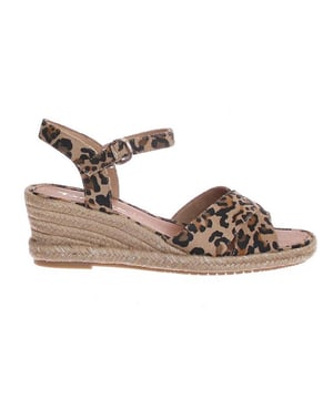 
Artikel 1-28367-42 360  in de kleur leopard shop je gemakkelijk en snel op onze webshop. Bekijk de gehele collectie van Tamaris online