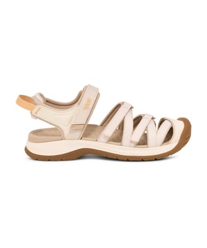 
Ga op pad in de TEVA Tirra Women's Outdoor Sandal! Met drie verstelbare klittenbandsluitingen biedt het een op maat gemaakte pasvorm voor uw voeten. Met een ondersteunend EVA-voetbed voor direct comfort is deze sandaal gemaakt voor avontuur. De duurzame buitenzool biedt uitstekende grip en zorgt voor stabiliteit bij elke stap die u zet! Of u nu gaat wandelen of op verkenning gaat, de TEVA Tirra Women's Outdoor Sandal is uw perfecte metgezel voor buitenactiviteiten.
