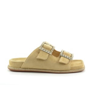 
De V24881 0 van Alma en Pena is een echte blikvanger. De V24881 0 is uitgevoerd in de kleur beige [sand]. Bekijk ook onze overige collectie van Alma en Pena op onze webshop!