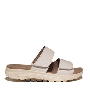 
Artikel 66.811 90  in de kleur off-white (micro) shop je gemakkelijk en snel op onze webshop. Bekijk de gehele collectie van Gabor Rollingsoft online