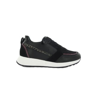 
De A8615 a46b70 van AQA Shoes is een echte blikvanger. De A8615 a46b70 is uitgevoerd in de kleur Zwart combinatie. Bekijk ook onze overige collectie van AQA Shoes op onze webshop!