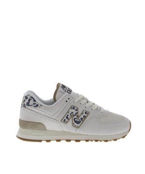 
New Balance in de kleur Gebroken Wit en maat 41+ Bestel nu voor € 120.00 EUR