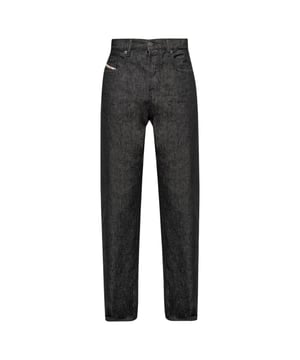 100% Cotton. Design: Plain. Pockets: 2 Side Pockets, 1 Coin Pocket, 2 Back Pockets. Fastening: Button, Zip Fly. Belt Loops, Branded Badge, Riveted. Fit: Tapered.