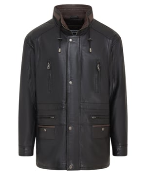 Maak kennis met onze Extended Length Parka leren jas, de perfecte keuze om warm en stijlvol te blijven tijdens de wintermaanden. Gemaakt van echt lamsnappaleer, combineert deze jas duurzaamheid met tijdloze mode. Ontwerpkenmerken: Hoge opstaande kraag: De jas heeft een hoge opstaande kraag met een trekkoord om koude wind buiten te houden, zodat u warm en comfortabel blijft. Zes buitenzakken: Deze jas biedt voldoende opbergruimte en heeft zes buitenzakken in drie verschillende stijlen, wat zowel praktisch als een unieke esthetiek biedt. Twee binnencompartimenten: Voor extra opbergmogelijkheden zijn twee compartimenten geïntegreerd in de voering van de jas, zodat u uw essentiële spullen veilig en georganiseerd kunt opbergen. YKK-ritssluiting: De voorkant van de jas is voorzien van een YKK-rits, die kan worden verborgen door een gulp voor een traditionele en strakke look. Blijf warm en modieus gedurende het winterseizoen met onze Extended Length Parka leren jas. Het is de perfecte mix van praktisch en tijdloos.