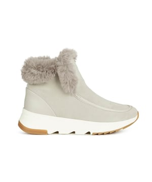 The Geox Falena Womens Ankle Boots bring together modern urban style and cutting-edge performance, making them the perfect companion for women who need versatility without sacrificing elegance. Designed with Amphibiox technology, these boots feature advanced waterproof protection inspired by the world of professional outdoor wear, but cleverly disguised in a sleek, fashionable silhouette thats ideal for city life.
 Whether youre facing sudden rain showers, wet pavements, or unpredictable weather, the Falena ankle boots are built to keep your feet dry and comfortable throughout the day. Unlike ordinary waterproof shoes, Geoxs exclusive Amphibiox patent not only shields you from external moisture but also ensures 360-degree breathability, allowing your feet to stay fresh, dry, and perfectly balanced even during long hours of wear.
 Crafted with premium materials and a streamlined ankle design, the boots offer a versatile look that transitions effortlessly from work to casual outings. The durable and resistant outsole provides excellent traction and stability on different surfaces, giving you confidence in every steprain or shine.

- Leather / Textile mix upper
- Amphibiox waterproof technology
- Slip On
- Durable outsole
- Geox branding