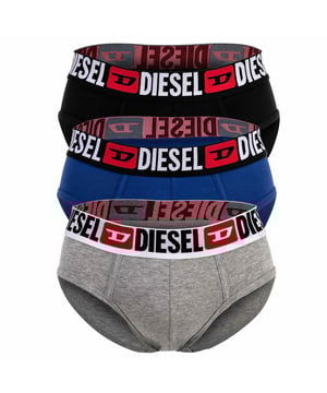 Slips aus elastischer Baumwolle von DIESEL.
Einfarbige Unterhosen mit Logo-Bund sorgen für einen lässigen Look.
Sehr hoher Tragekomfort.