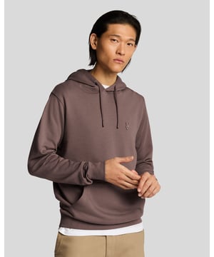 Deze loopback hoodie is gemaakt van superzachte katoen voor een comfortabele, ademende feel. Met een relaxte pasvorm en klassiek ontwerp is het ontworpen voor dagelijks comfort en stijl.

- Zacht loopback stof van superzacht katoen
- Regular fit voor comfortabele lagen
- Verstelbare trekkoordcapuchon en geribbelde afwerkingen