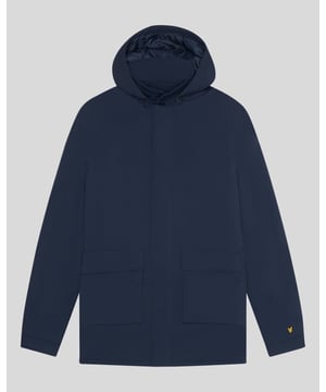 Eine warme Wochenendjacke, die auf dem Weg zur Arbeit auch über der Arbeitskleidung elegant aussieht: Unsere wattierte Parka ist ein Multitalent für die Wintergarderobe. Sie hält Sie warm und sieht trotzdem stylisch aus. Sie verfügt über eine Kapuze, einen Stehkragen und einen verdeckten Reißverschluss vorne, um die Kälte draußen zu halten.