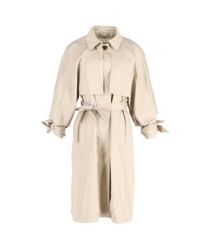 VINTAGE, RRP AS NEW
Chloe's Belted Trench Coat is an essential for anyone's wardrobe this season. Made from smooth cotton, it has a belted waist that accentuates the figure and versatile belt loops that allow you to wear it open or closed.
Chloe Belted Trench Coat in Beige Cotton
Color: Beige
Material: Cotton
Size: EU40
Condition: Excellent
Sign of wear: No
SKU: 300799