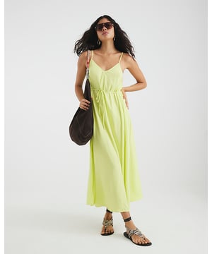 V-neck, Sleeveless, Tie waist, Maxi length