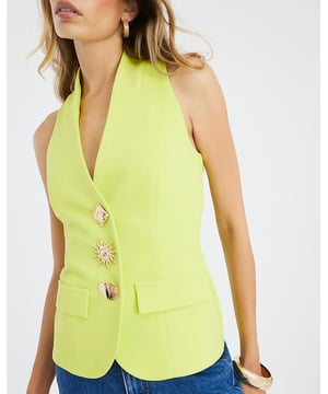 V-neck, Sleeveless, Decorative pockets, Gold button embellishment