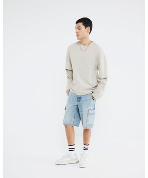 Regular fit, Denim fabric, Cargo style, Belt loops, Utility and slip pockets, Buttoned and zipped fastening, Elasticated waist
