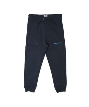 Elasticated waist.Side pockets.Weekend Offender branding.Regular fit.