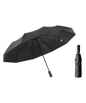 
EasyGuard Regenparaplu - Wind- en Weerbestendig, Compact en Handig Ben je op zoek naar een paraplu bestand is tegen flinke weersomstandigheden? De EasyGuard Regenparaplu biedt de ultieme bescherming tegen regen en wind. Met een robuust en duurzaam ontwerp zorgt deze paraplu ervoor dat je droog blijft, zelfs tijdens de zwaarste stormen. Dankzij het sterke frame en de windbestendige constructie klapt de paraplu niet om, wat hem perfect maakt voor stormachtige dagen. Deze paraplu is ontworpen om compact op te vouwen, waardoor hij makkelijk in je tas past en ideaal is voor onderweg. Ondanks zijn kleine formaat biedt de EasyGuard dankzij het grote scherm van 105cm voldoende dekking. Het automatische openings- en sluitmechanisme zorgt voor extra gebruiksgemak: één druk op de knop en je bent direct beschermd tegen de regen.De EasyGuard is gemaakt van hoogwaardige, waterafstotende materialen die snel drogen en bestand zijn tegen windstoten, vergelijkbaar met dure topmerken. Of je nu een wandeling maakt of naar je werk gaat, met deze paraplu ben je altijd voorbereid.Kies voor de EasyGuard Regenparaplu en geniet van de perfecte mix van functionaliteit, stijl en duurzaamheid. Bestel vandaag nog en ontdek waarom dit de beste keuze is voor iedereen die op zoek is naar een betrouwbare paraplu die de elementen kan trotseren! 