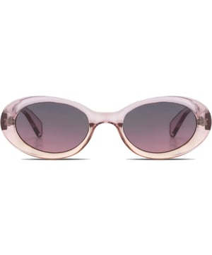Maak nu de blits met dit topitem van de nieuwe collectie van Komono. Helemaal van deze tijd en makkelijk te combineren.
Toffe zonnebril in transparante licht roze kleur. Frame maat 142mm X 43.5mm. Nylon frame met donker blauw naar roodbruine lens kleur. 100% UV400 protection. Cat. 3 krasvrij polycarbonate lens. Incl. opberg zakje en poets doekje.