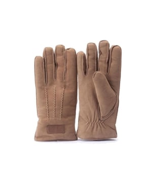 

     Artikel GLO 4090-Gloves Men Goat in kleur 25-Cognac is een prachtige bruine handschoen, voor heren, van het merk Warmbat. De voering is bont. De voetwijdte is standaard.
    
    