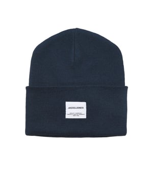 
Jack & Jones beanie gebreide heren muts van gerecycled 50% polyester, en 50% acryl. Geschikt voor 30°C bonte was, niet in wasdroger drogen.