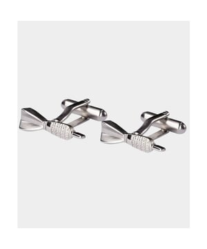 
Michaelis Manchetknoop Grijs Cufflink Dart Arrow PP3MAF411A/ met artikelcodePP3MAF411A/ .  van het materiaal 100% Metal fibre (NAlfacantara/Suede). Extra specificaties: , , , , kleur Grijs.