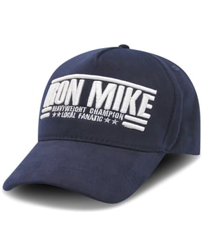 De meeste dromen zijn bedrog; maar met dit topitem uit de meest recente collectie van Local Fanatic worden ze werkelijkheid! 
Maak je outfit compleet met deze cap van LF Amsterdam. Deze  cap is voor volwassenen en zit heerlijk voor dagelijks gebruik. Het is “one-size”, is aan te passen aan de achterkant. Aan de voorkant van de pet vind je 3D-borduur tekst “Iron Mike”. - <p><strong>Specificaties:<br /></strong>- Baseball Cap Heren Iron Mike<br />- Kleur: Navy<br />- Code: LF-CAP-6244<br />- Patroon: 3D-borduur<br />- Seizoen: N.O.O.S.<br />- Materiaal: 100% Katoen<br />- Beschikbare maten: One-Size</p>