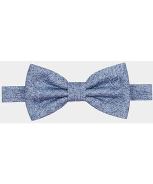 
Profuomo Strik Blauw PPWV30028A/M1 met artikelcodePPWV30028A/M1 .  van het materiaal 100% Zijde. Extra specificaties: , , , , kleur Blauw.