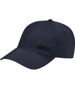 
100% gerecycleerd polyester. Ontwerp: Logo. 5 rijen stiksel, 6-paneel ontwerp, knoop bovenaan, geborduurde oogjes, voorgebogen piek. Stoftechnologie: Duurzaam, Lichtgewicht. Sluiting: Verstelbare gesp.