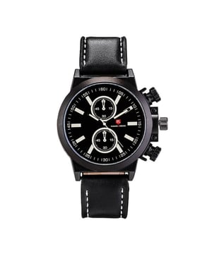 
<p>Bij Italian Style vind je sportieve en betaalbare herenhorloges. Zoals deze Hang Sheng herenhorloges. De kast is zwart en de band is gemaakt van leer. Dit horloge voor mannen koop je veilig en eenvoudig in onze online shop.  </p>
<p>Merk : Hang Sheng<br />
Cijfers: streepjes<br />
Kast: Zwart<br />
Kastvorm: Rond<br />
Band: Leer<br />
Kleur band: Zwart<br />
Functies: Alleen uurwerk<br />
Sluiting: Gesp<br />
Geslacht: Heren</p>
<p>
 </p>