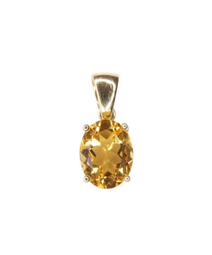 Mooi item uit onze Christian sale. Scoor deze topper nu voordelig in onze Christian outlet tegen een scherpe uitverkoopprijs.
Merk  Christian      Materiaal  14 karaat geel goud      Edelsteen  Citrien      Kleur  Honing goud      Zetting  Vierpoots chaton      Slijpsel  Ovaal facette      Afmetingen  9 x 7 mm      Voor  Dames      EAN  8719878005469