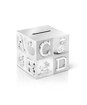 Deze topper uit de Christian collectie scoor je nu in onze Christian outlet met flinke korting. Op V&D is het altijd Christian uitverkoop.
Merk  Zilverstad      Type sieraad  Spaarpot      Materiaal  Zilver 925      Afmetingen  81 x 83 x 77 mm      Voor  Dames, Heren      EAN  8719878001874