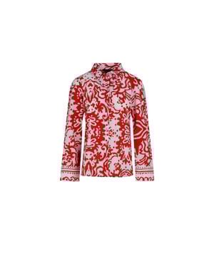 
Deze rode dessin blouse van het bekende merk Elvira Casuals is een must-have item in de garderobe van elke vrouw. De blouse heeft lange mouwen en is gemaakt van 100% katoen, wat zorgt voor een comfortabele pasvorm en een hoogwaardige kwaliteit. De rode dessin print geeft de blouse een speelse en stijlvolle uitstraling, perfect voor elke gelegenheid. Combineer de blouse met een mooie jeans en hakken voor een zakelijke look, of draag hem met een rok en sneakers voor een casual outfit. Met deze blouse ben jij altijd on-trend en straal je zelfvertrouwen uit. Shop nu deze trendy blouse bij NummerZestien en geef je kledingkast een upgrade!