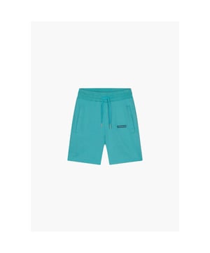 
Ga voor een sportieve en stijlvolle look met onze Relaxt Summer Short in een tijdloos mintgroen. Deze korte broek is geïnspireerd op de klassieke varsity-stijl en biedt ultiem comfort en veelzijdigheid voor elke dag.