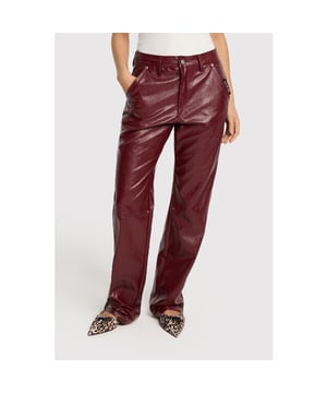 
Kleur: BORDEAUX <br>
Materiaal: 74% Viscose / 14% Polyester / 8% Cotton / 4% Metal fibre