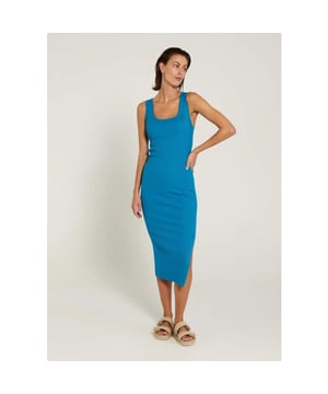 
<meta charset="UTF-8">
<p><span>Sherry tank dress is a slim fitted dress in stretchy sustainable fabric. </span><br><br><span>- 80% LENZING™ ECOVERO™ Viscose, 20% Nylon</span><br><span>- Sustainable choice</span></p>