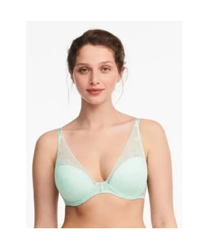 
Dagelijkse en verleidelijke lijn van gebloemd kant en chique tule
 


 * Plunge gevoerde bh
 * Met kaders
 * Gladde cups bedekt met delicate bloemenkant
 * Bind een knoop tussen de borsten
 * Verleidelijke achterkant met kanten inzetstukken
 * Onzichtbaar halslijneffectWij raden aan om met de hand of in de machine te wassen op 30°. Geef de voorkeur aan het delicate programma.
 


 * KANT 78% POLYAMIDE 22% ELASTAAN
KANT RUG 86% POLYAMIDE 14% ELASTAAN
TULE 100% POLYESTER
MESH 100% POLYESTER
TULE VOERING 86% POLYAMIDE 14% ELASTAAN