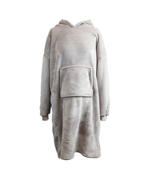 
De Unique Living hoodie is ideaal voor de koudere herfst- en winterdagen op de camping of thuis! De hoodie is gemaakt van polyester en kan door iedereen gedragen worden! De hoodie is heerlijk zacht van binnen en zit hierdoor erg comfortabel. Verder is de hoodie voorzien van een buidelzakje, ideaal voor een paar kleine spulletjes. Heb jij het snel koud? In deze hoodie van Unique Living niet meer! De hoodie is verkrijgbaar in meerdere leuke kleuren!De belangrijkste informatie op een rijtje:- Ideaal voor de koude herfst- en winterdagen- Comfortabel model- Voorzien van een buidelzakje- Artikelen zijn per stuk te bestellenOver Unique LivingUnique Living heeft een uitgebreid assortiment aan sierkussens, kussenhoezen en tafeltextiel. De designs zijn stijlvol en tijdloos. De collectie varieert van rustige prints met sierlijke teksten tot hippe placemats die van elke eettafel een feestje maken. Je kunt de artikelen van Unique Living gebruiken als trendy details in de woonkamer of als blikvangers voor in uw buitenruimtes. Het assortiment is heel veelzijdig.  - Afmeting: 70x110 - Kleur: Grijs - Materiaal: Polyester
