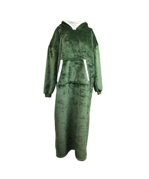 
De Unique Living hoodie is ideaal voor de koudere herfst- en winterdagen op de camping of thuis! De hoodie is gemaakt van polyester en kan door iedereen gedragen worden! De hoodie is heerlijk zacht van binnen en zit hierdoor erg comfortabel. Verder is de hoodie voorzien van een buidelzakje, ideaal voor een paar kleine spulletjes. Heb jij het snel koud? In deze hoodie van Unique Living niet meer! De hoodie is verkrijgbaar in meerdere leuke kleuren!De belangrijkste informatie op een rijtje:- Ideaal voor de koude herfst- en winterdagen- Comfortabel model- Voorzien van een buidelzakje- Artikelen zijn per stuk te bestellenOver Unique LivingUnique Living heeft een uitgebreid assortiment aan sierkussens, kussenhoezen en tafeltextiel. De designs zijn stijlvol en tijdloos. De collectie varieert van rustige prints met sierlijke teksten tot hippe placemats die van elke eettafel een feestje maken. Je kunt de artikelen van Unique Living gebruiken als trendy details in de woonkamer of als blikvangers voor in uw buitenruimtes. Het assortiment is heel veelzijdig.  - Afmeting: 75x150 - Kleur: Groen - Materiaal: Polyester