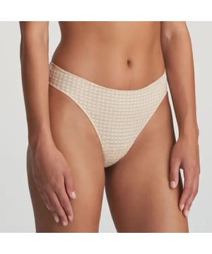 
AVERO string