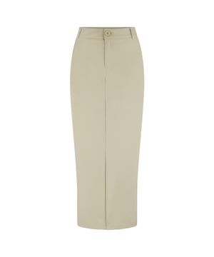 
LADY DAY Otis vind je nu op To Be Dressed. Prachtig en uniek item van premium travelkwaliteit en gemaakt van de volgende materialen: 80% Polyamide 20% EA. De rok Otis is een kokerrok tot onder de knie met knoopsluiting met rits voor. Steekzakken aan de voorkant en split aan de achterkant.