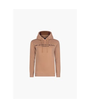 
De Athena Hoodie in de kleur beige en zwart is perfect te combineren met de bijpassende Athena Pants. Je kan deze hoodie vrijwel bij iedere gelegenheid dragen. De Hoodie zit comfortabel en het ademt goed, dat maakt de aanschaf van deze hoodie een prima investering, naast het feit de hoodie ook nog eens heerlijk zit. Hoodie heeft een 2 Luxe metalen koordsluitingen en heeft aan de voorzijde een gedrukte design. Deze hoodie is gemaakt voor 100% katoen.