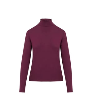 
Super comfortabele bordeaux rode Sofia coltrui van het merk CC Heart. Een heerlijk basic item om in je garderobe te hebben en leuk voor verschillende gelegenheden. De coltrui is mooi strak zittend, met lange mouwen een een rechte zoomlijn onderaan.
Draag hem met de vegan leather cargo broek of mooie pantalon.Materiaal: Viscose 95% Elastaan ​​5%