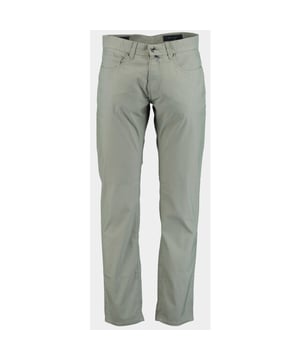 
Pierre Cardin Katoenen 5-Pocket Groen PC-Lyon C3 34540.1060/5230 met artikelcodeC3 34540.1060/5230 .  van het materiaal 70% Katoen / 28% Polyester / 2% Elastaan. Extra specificaties: , , , , kleur Groen.