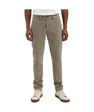 
Lancaster Dot Cord is een chino van het merk Dstrezzed.