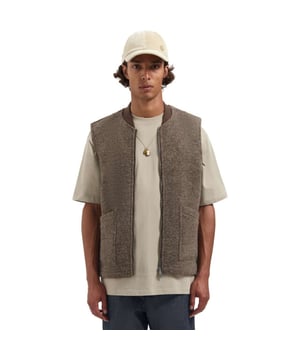 
Nils Gilet is een gilet van het merk Dstrezzed.